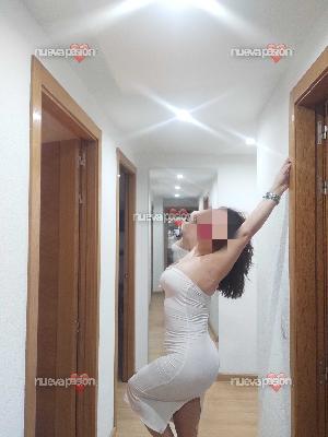 Eva , Mujer Elegante y con Carácter