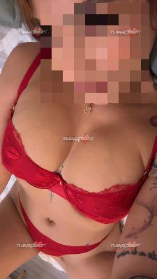 BARBY MORENITA JUGOSA Y CACHONDA