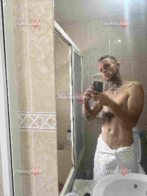 Bienvenido a mi lado oscuro donde tú fantasía se harán realidad aquí podrás ver mi lado más caliente & nos podremos conocer profundamente SERÁ NUESTRO SECRETO 🤫