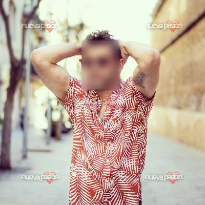 Francesc surfista listo para complacerte 😈🔥