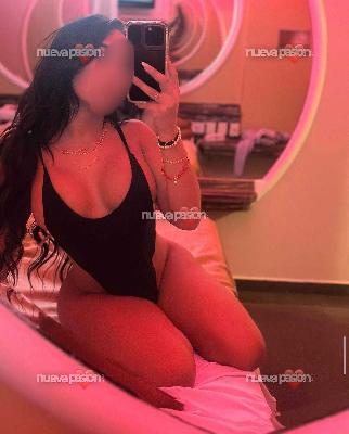 Hola amor soy la reina del francés  adicta al sexo muy cachondita