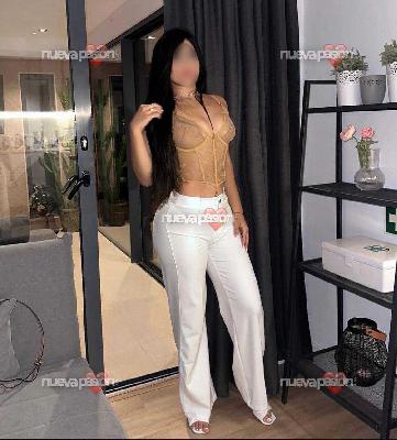 🔥 KARINA – 22 AÑOS, COLOMBIANA MUY CALIENTE EN LEÓN 🔥