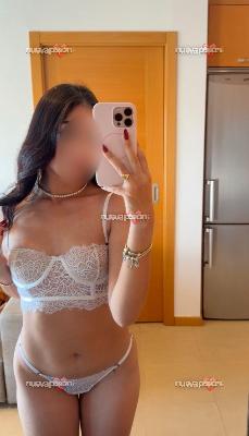 EN GIJON SEXO FIESTA A TOPE LUJURIA ARDIENTE JOVENCITA RECIEN LLEGADA