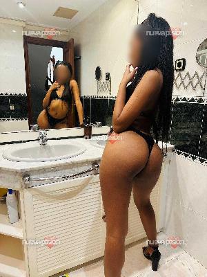 VALENTINA PIEL MORENA, CARIñOSA NUEVA POR