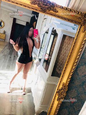 QUE TUS DESEOS TOMAN MI CUERPO QUIERO QUE ME DISFRUTES