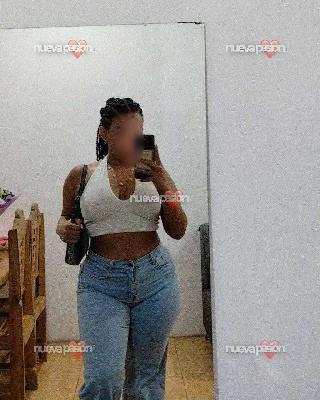 linda venezolana recien llegada a tu isla