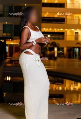 ⭐⭐⭐⭐LUNA, POR GANDIA - COLOMBIANA DE LUJO EXPLOSIVA