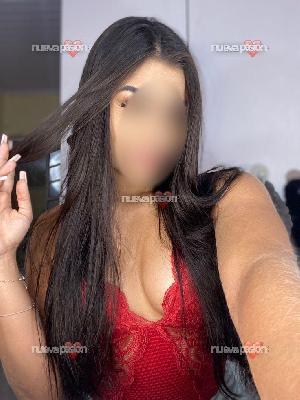 NAOMY TU FANTASIA MAS ARDIENTE 🔥